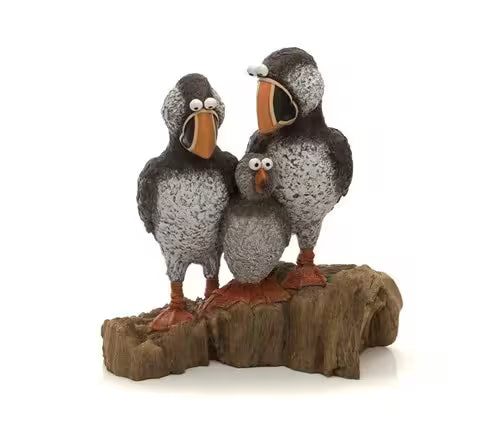A Rebecca Lardner limited edition sculpture of two birds with their baby in between them, the title is Family Gathering