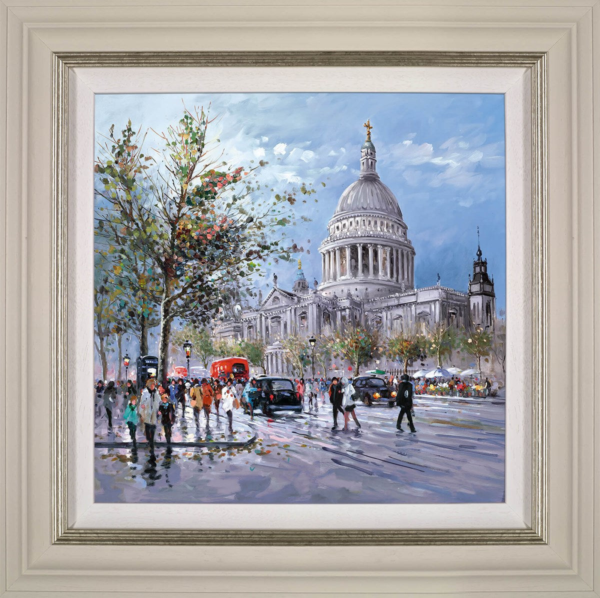 Heading to St Paul's by Henderson Cisz