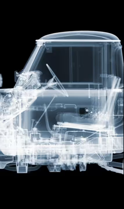 Nick Veasey Land Rover Pickup Close up