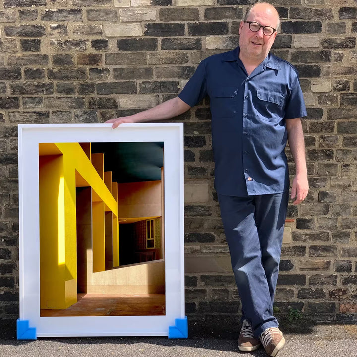 Richard Heeps holding Monte Amiata I, Milan, 2020