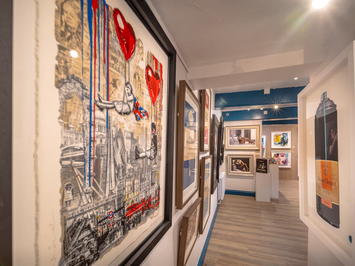 Inside Startle Holt gallery